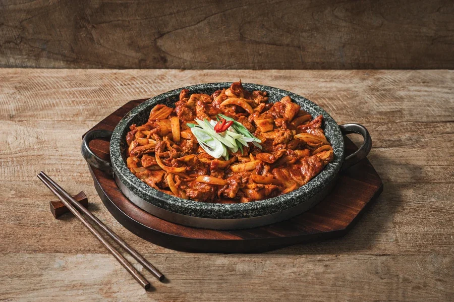 고봉당 돌판김치제육